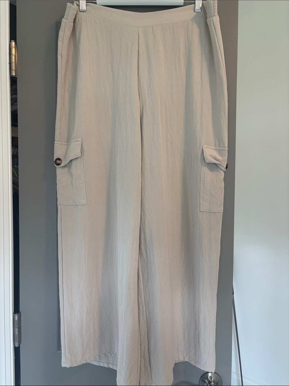 A. Byer Neutral Tan Wide-Leg Cargo Pants